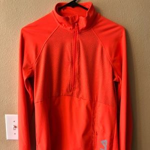 High vision orange fila running top